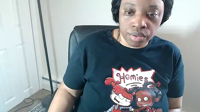 Snapshot of Sexymona1218 chatting on June 6, 12:54 pm Sexymona1218 online show from June 6, 12:54 pm