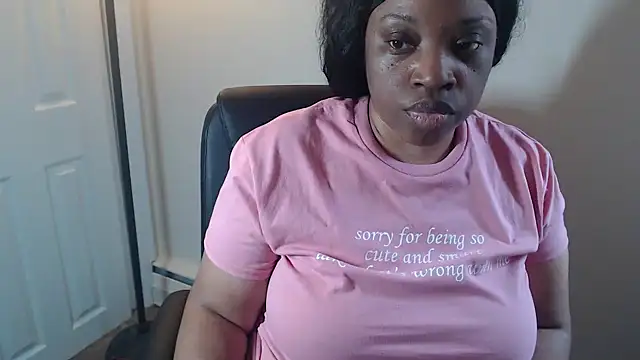 Snapshot of Sexymona1218 chatting on July 6, 3:36 pm Sexymona1218 online show from July 6, 3:36 pm