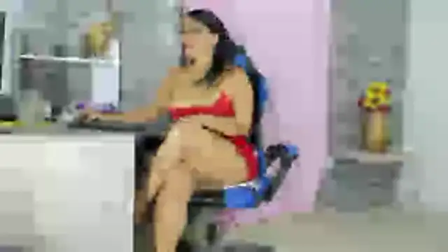 Snapshot of devorah_soto chatting on April 28, 1:26 am devorah soto online show from April 28, 1:26 am