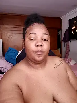 Snapshot of Daddys_girl1 chatting on December 14, 9:19 pm Daddys girl1 online show from December 14, 9:19 pm