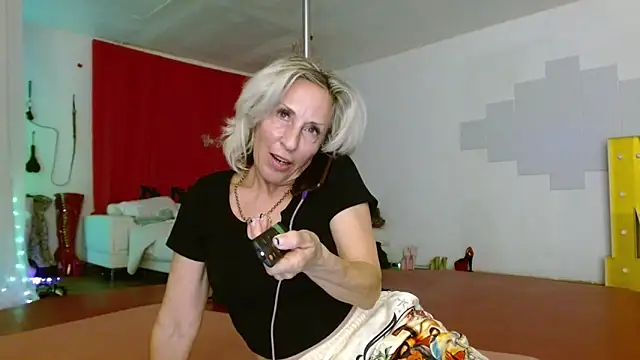 Sweet-Ginger online show from March 6, 11:34 pm