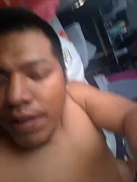 juliopantoja online show from March 4, 4:02 pm