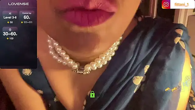 Snapshot of GoddessRaani chatting on February 6, 3:59 am GoddessRaani online show from February 6, 3:59 am