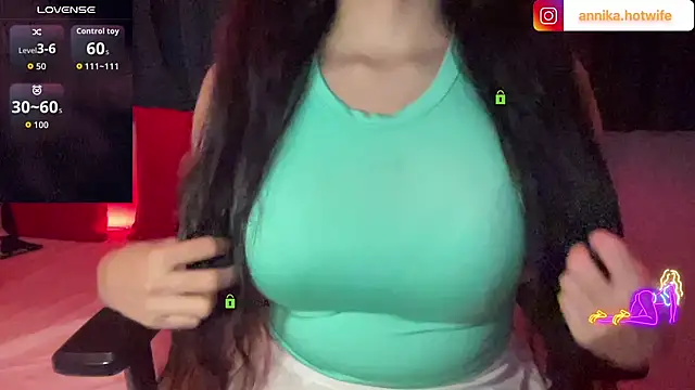 Snapshot of GoddessRaani chatting on November 13, 4:39 pm GoddessRaani online show from November 13, 4:39 pm