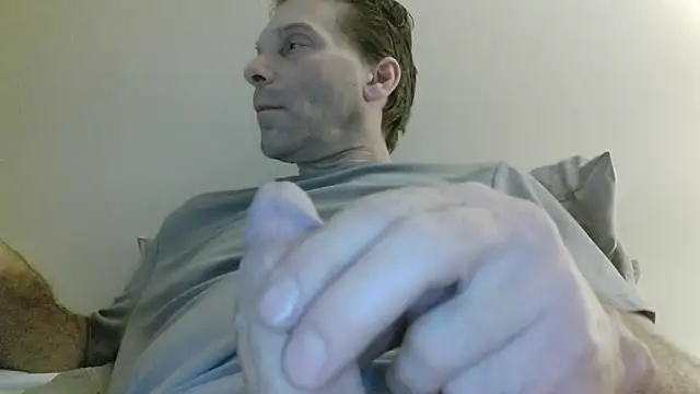 cumhere71 online show from June 18, 4:46 am
