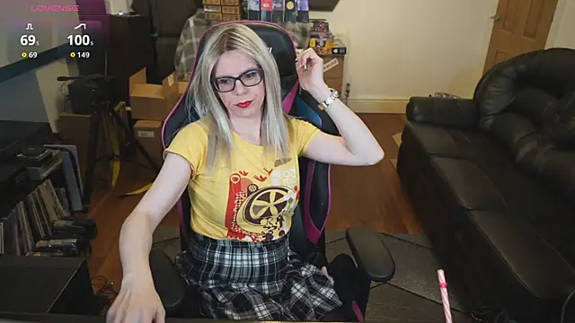 Snapshot of KelseyCobalt chatting on November 24, 9:25 pm KelseyCobalt online show from November 24, 9:25 pm