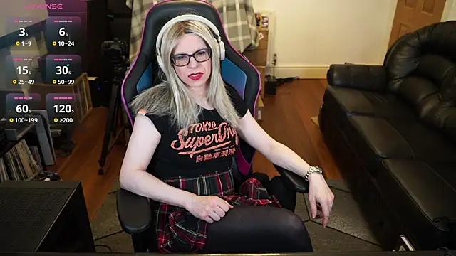 Snapshot of KelseyCobalt chatting on January 15, 10:13 pm KelseyCobalt online show from January 15, 10:13 pm