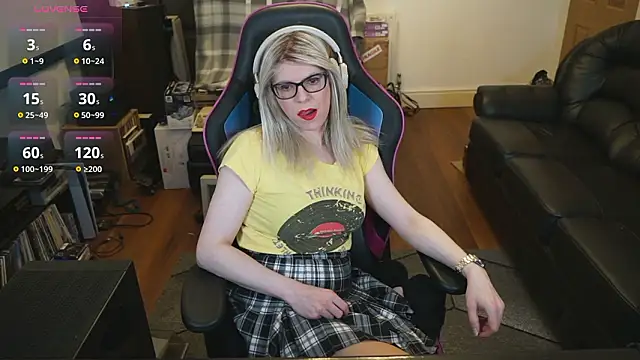 Snapshot of KelseyCobalt chatting on February 12, 8:37 pm KelseyCobalt online show from February 12, 8:37 pm