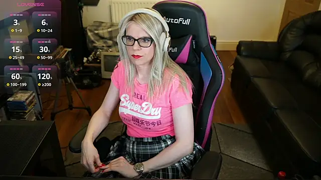 KelseyCobalt online show from June 6, 9:08 pm