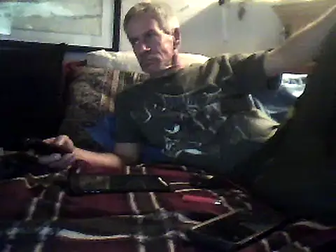 Snapshot of Biknight chatting on February 9, 4:14 am Biknight online show from February 9, 4:14 am