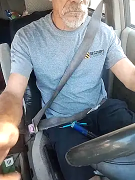 Snapshot of Biknight chatting on September 17, 12:51 pm Biknight online show from September 17, 12:51 pm