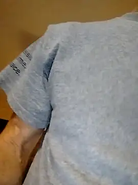 Snapshot of Biknight chatting on November 8, 10:19 pm Biknight online show from November 8, 10:19 pm