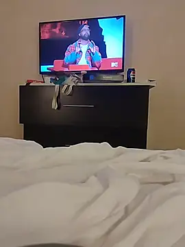 Biknight online show from February 22, 2:04 pm