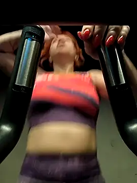 Snapshot of Ella__Kross chatting on February 16, 11:16 am Ella Kross online show from February 16, 11:16 am