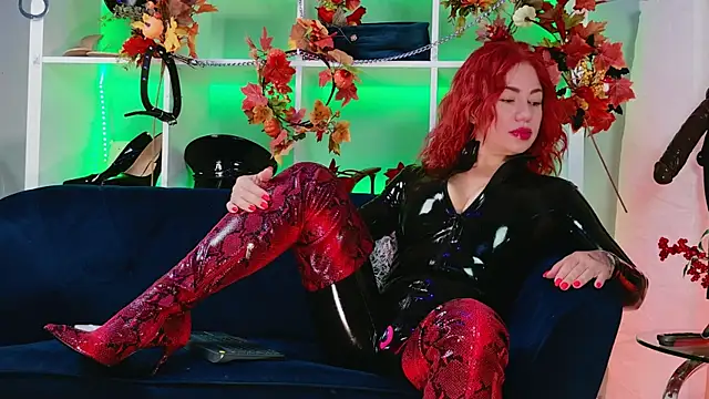 Snapshot of Ella__Kross chatting on September 25, 4:05 am Ella Kross online show from September 25, 4:05 am