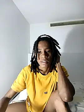 Snapshot of africa_deluxe chatting on November 26, 11:44 am africa deluxe online show from November 26, 11:44 am