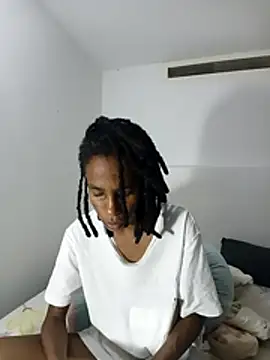 Snapshot of africa_deluxe chatting on November 29, 11:41 pm africa deluxe online show from November 29, 11:41 pm