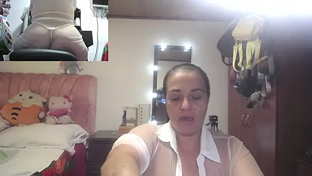 Snapshot of zoe_hotxxx chatting on May 11, 2:01 pm zoe hotxxx online show from May 11, 2:01 pm