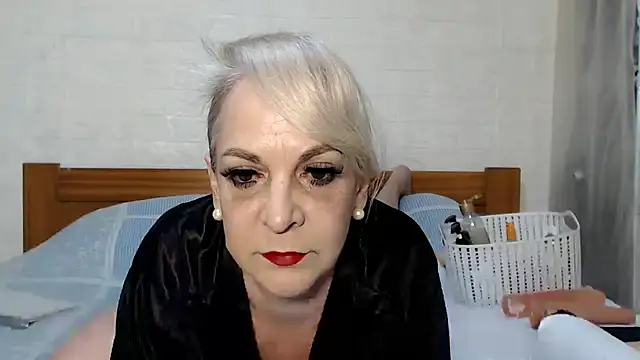 awild kitten online show from May 3, 9:37 am