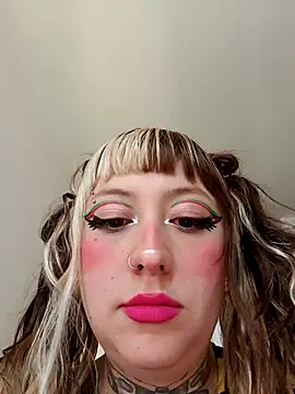 cindy ink online show from November 18, 6:34 pm