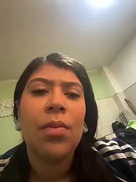 Snapshot of emilyjohanson chatting on June 11, 12:58 pm emilyjohanson online show from June 11, 12:58 pm