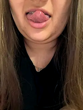 Snapshot of Jane_BBW chatting on October 29, 3:25 pm Jane BBW online show from October 29, 3:25 pm