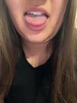 Snapshot of Jane_BBW chatting on November 4, 3:16 am Jane BBW online show from November 4, 3:16 am