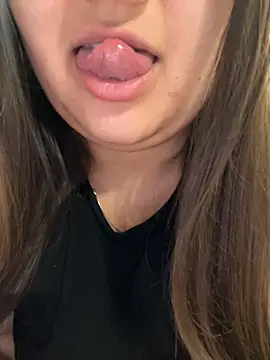 Snapshot of Jane_BBW chatting on November 11, 3:28 am Jane BBW online show from November 11, 3:28 am