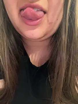 Snapshot of Jane_BBW chatting on December 2, 1:00 am Jane BBW online show from December 2, 1:00 am