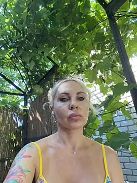Hotnessi online show from July 13, 6:38 am