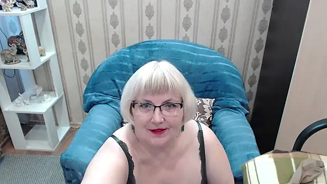 ClaireSweety online show from March 21, 5:45 am