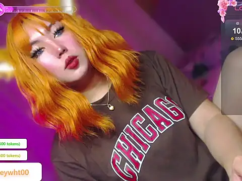 Snapshot of HOTnWILDalice chatting on July 1, 3:41 am HOTnWILDalice online show from July 1, 3:41 am