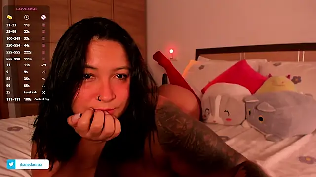 DannaaMeliza online show from July 27, 10:44 am