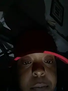 Snapshot of sweetease chatting on November 4, 2:10 am sweetease online show from November 4, 2:10 am