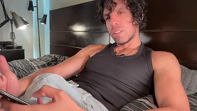 beranco19 online show from February 7, 8:23 pm