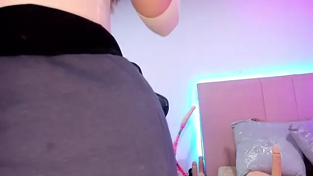 Snapshot of melani_xc chatting on November 19, 3:34 pm melani xc online show from November 19, 3:34 pm