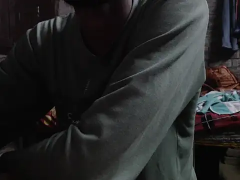 ThethunderPo online show from November 1, 3:25 pm