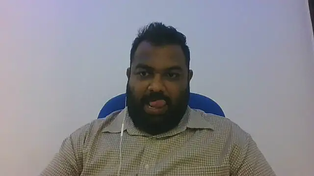 Snapshot of FatCockBoySL chatting on December 26, 10:48 am FatCockBoySL online show from December 26, 10:48 am