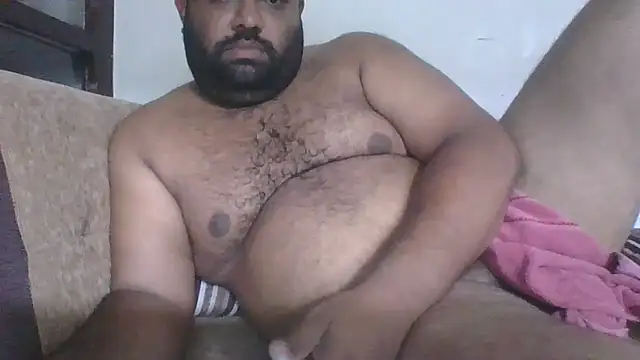 Snapshot of FatCockBoySL chatting on September 13, 3:39 am FatCockBoySL online show from September 13, 3:39 am