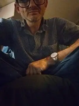 ROBERT0516 online show from November 13, 2:54 am