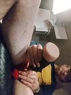 ROBERT0516 online show from February 7, 10:41 am