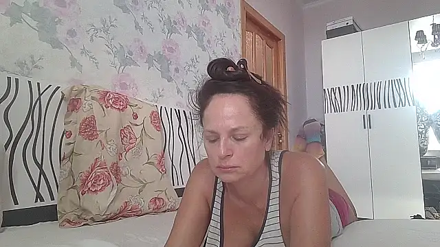 LindaStarS online show from September 11, 1:33 pm