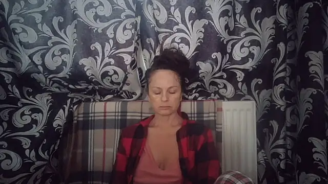 LindaStarS online show from October 14, 5:30 am