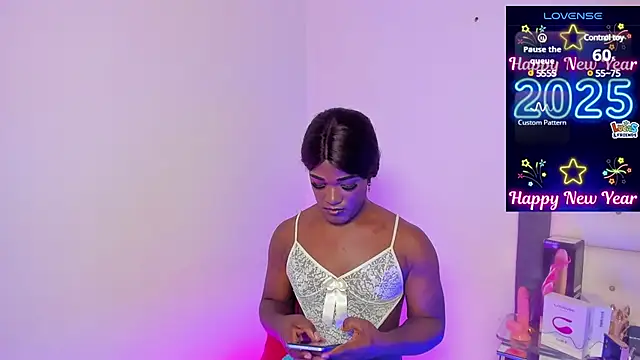 latinwondercockts online show from February 11, 4:22 am