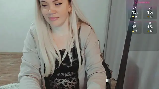 Snapshot of AllAboutLoveXx chatting on November 28, 7:11 am AllAboutLoveXx online show from November 28, 7:11 am