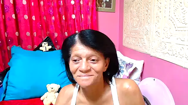 Snapshot of SLUTTYROXY chatting on February 1, 5:58 pm SLUTTYROXY online show from February 1, 5:58 pm