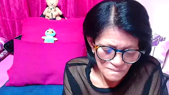 SLUTTYROXY online show from November 27, 7:16 pm