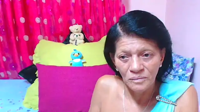 SLUTTYROXY online show from February 26, 8:08 pm