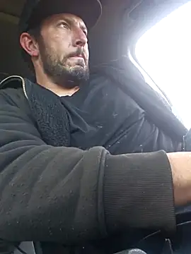 UncutHammer69 online show from March 17, 2:56 pm