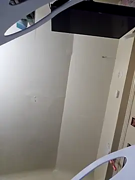 UncutHammer69 online show from November 16, 1:55 am